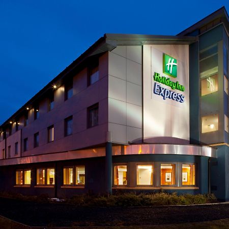 Holiday Inn Express Dunfermline By Ihg Eksteriør billede