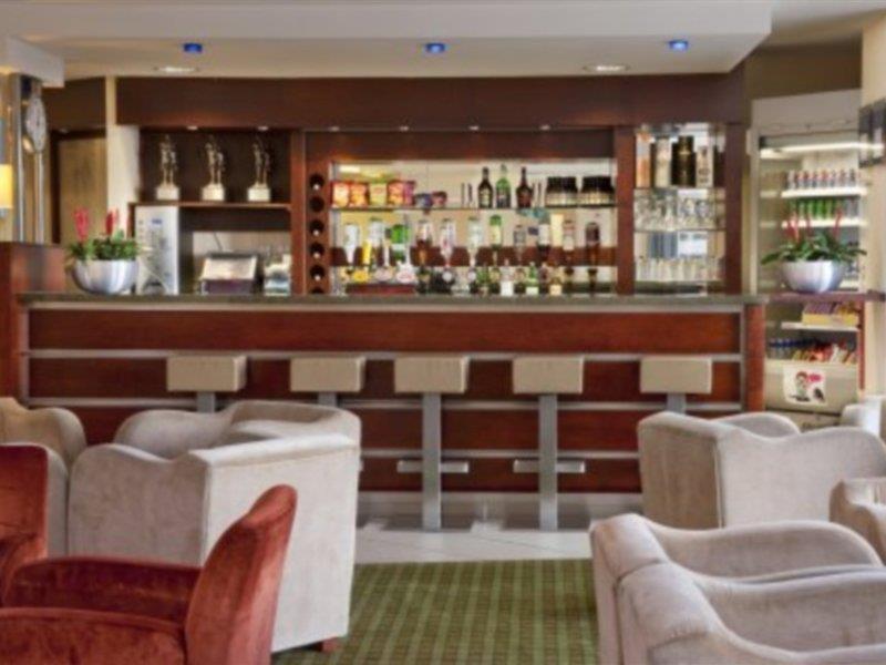 Holiday Inn Express Dunfermline By Ihg Eksteriør billede